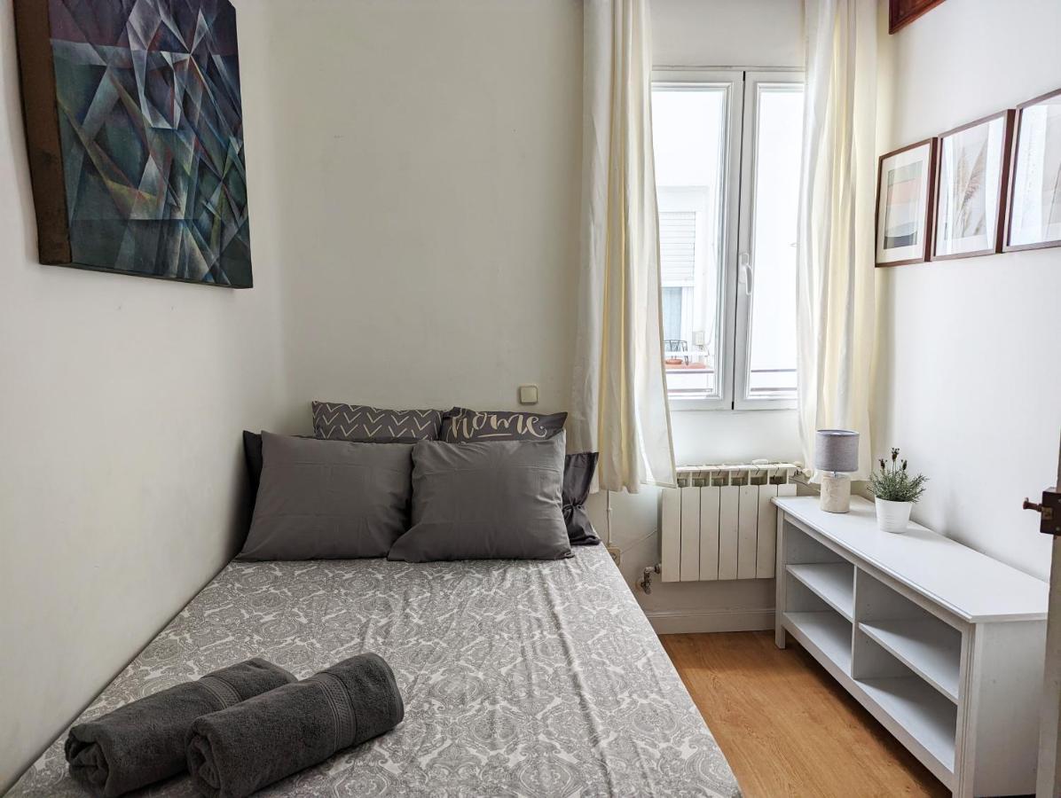 Apartamento Living Plaza de la Paja Madrid Exterior foto